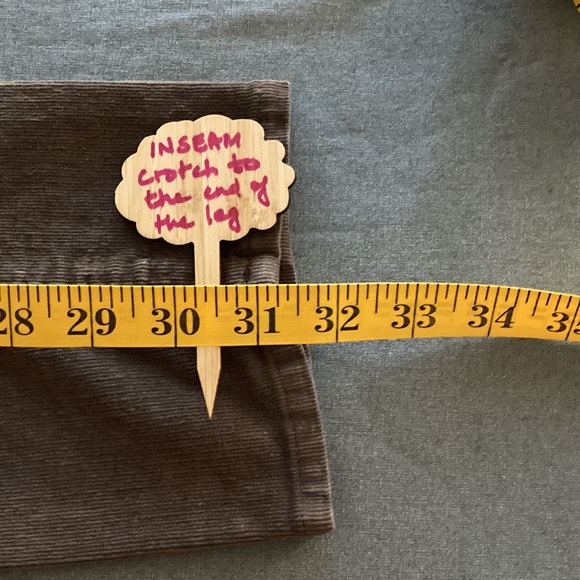 Lucky Brand Brown corduroy skinny jeans Size 4 / 27. 98% cotton 2% spandex - Picture 7 of 8